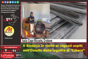 Il-Sindaco-in-visita-ai-ragazzi-ospiti-nellOstello-della-legalita-di-Libera